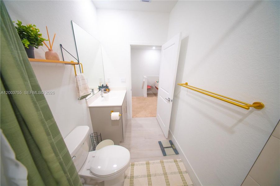 Furnished interior view inside a new home in , Pembroke Pines (Image 45).