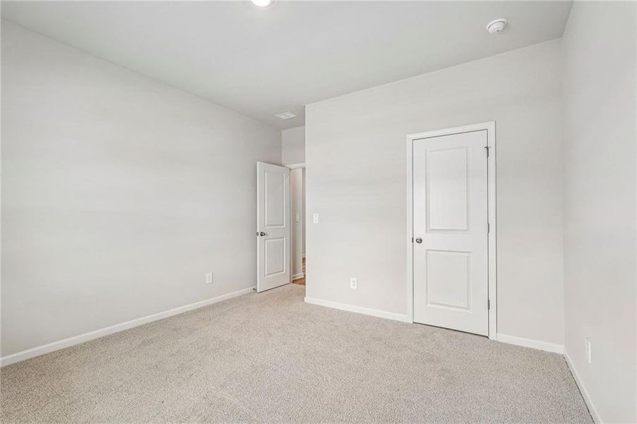 Spacious, unfurnished interior of a new home in Manning Mill, Adairsville (Image 35). Spacious, unfurnished interior of a new home in Manning Mill, Adairsville (Image 35).
