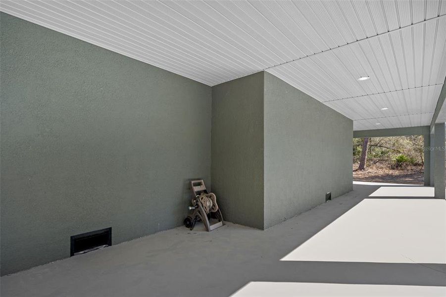 Exterior details and patio area of a home in , Webster (Image 35).