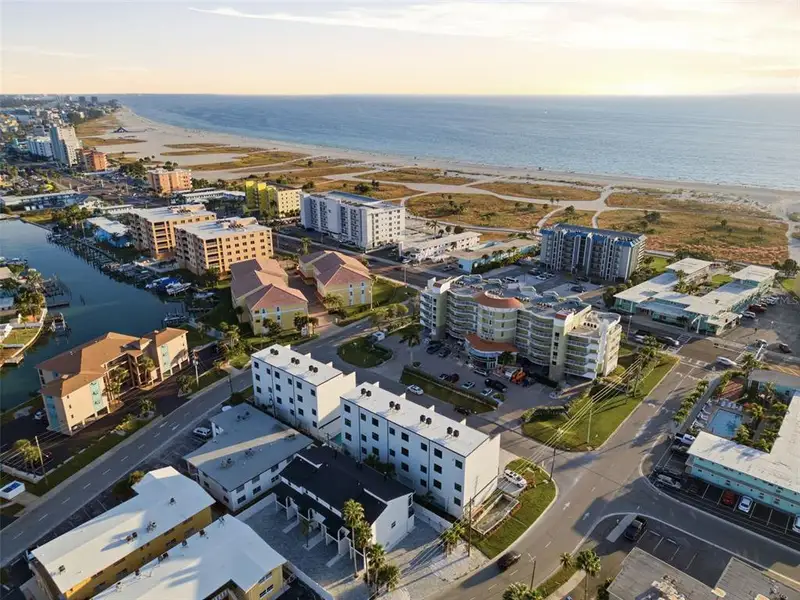 Condo located in Treasure Island, FL showcasing its design and architecture (Image 3). Condo located in Treasure Island, FL showcasing its design and architecture (Image 3).