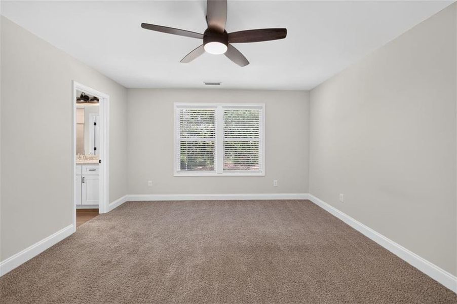 Spacious, unfurnished interior of a new home in , Monroe (Image 17).