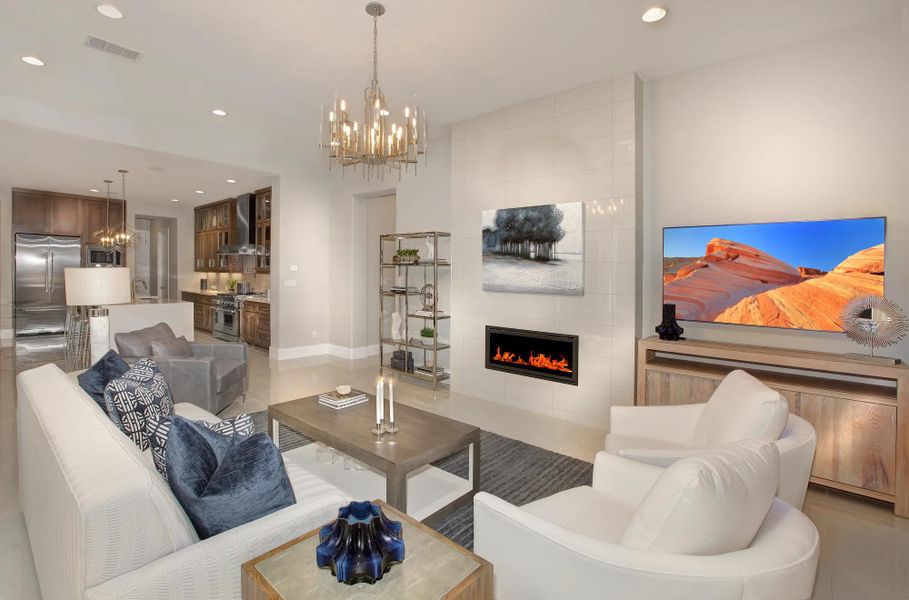 The Lynmar II Family Room