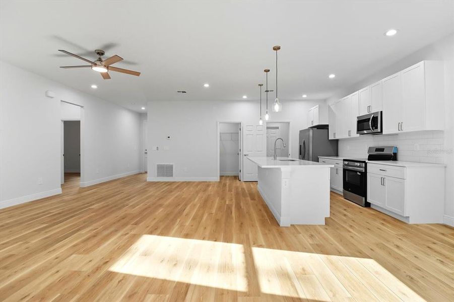 Image 31 of a home in .