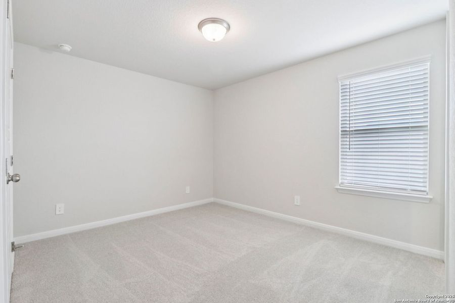 Spacious, unfurnished interior of a new home in Royal Crest, San Antonio (Image 46). Spacious, unfurnished interior of a new home in Royal Crest, San Antonio (Image 46).