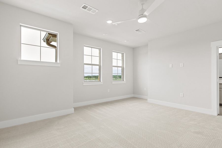 Spacious, unfurnished interior of a new home in The Tribute, The Colony (Image 37). Spacious, unfurnished interior of a new home in The Tribute, The Colony (Image 37).