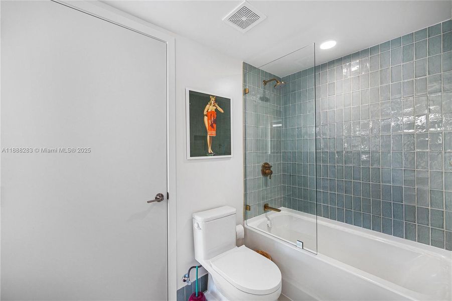 Furnished interior view inside a new home in , Miami (Image 12).