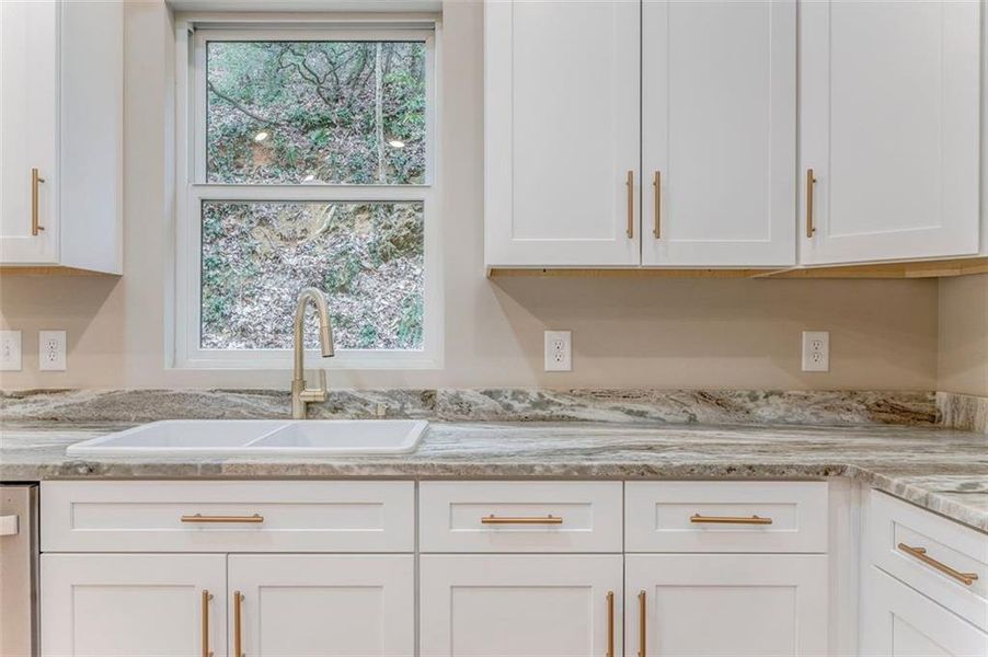 Furnished interior view inside a new home in , Ellijay (Image 18). Furnished interior view inside a new home in , Ellijay (Image 18).