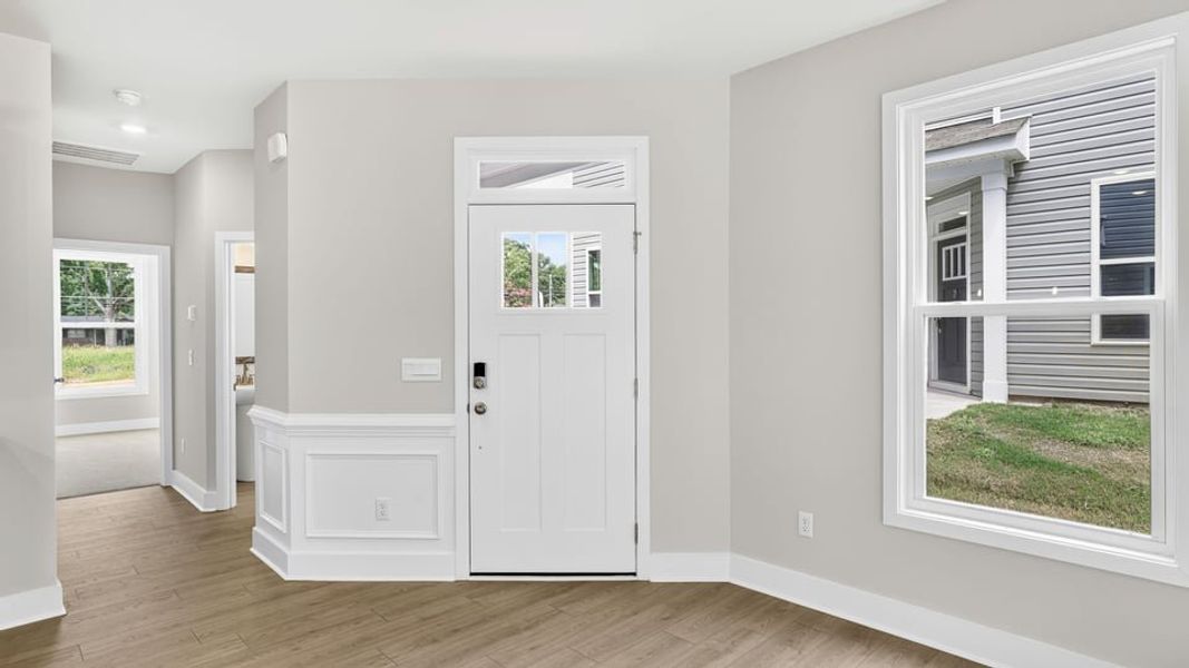 Spacious, unfurnished interior of a new home in Hidden Hills, Spartanburg (Image 12).