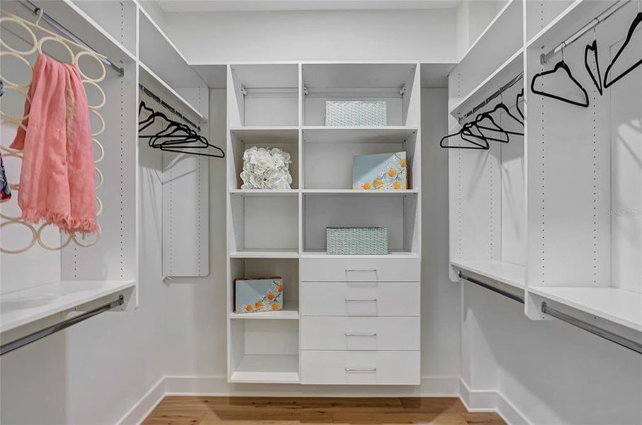 Furnished interior view inside a new home in , Tampa (Image 59).