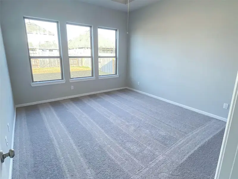 Spacious, unfurnished interior of a new home in Lago Mar  50'  &  55', Texas City (Image 5).