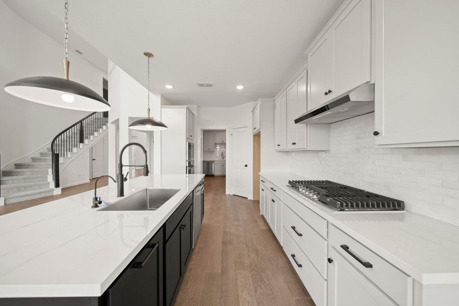 Furnished interior view inside a new home in Sienna Village of Anderson Springs 50', Missouri City (Image 7). Furnished interior view inside a new home in Sienna Village of Anderson Springs 50', Missouri City (Image 7).