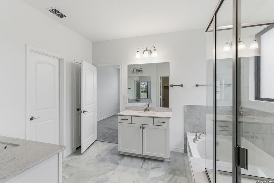 Furnished interior view inside a new home in Lily Springs, Seguin (Image 7).