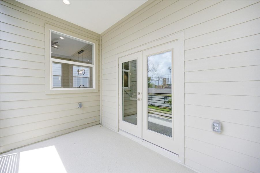 Image 23 of a home in . Image 23 of a home in .