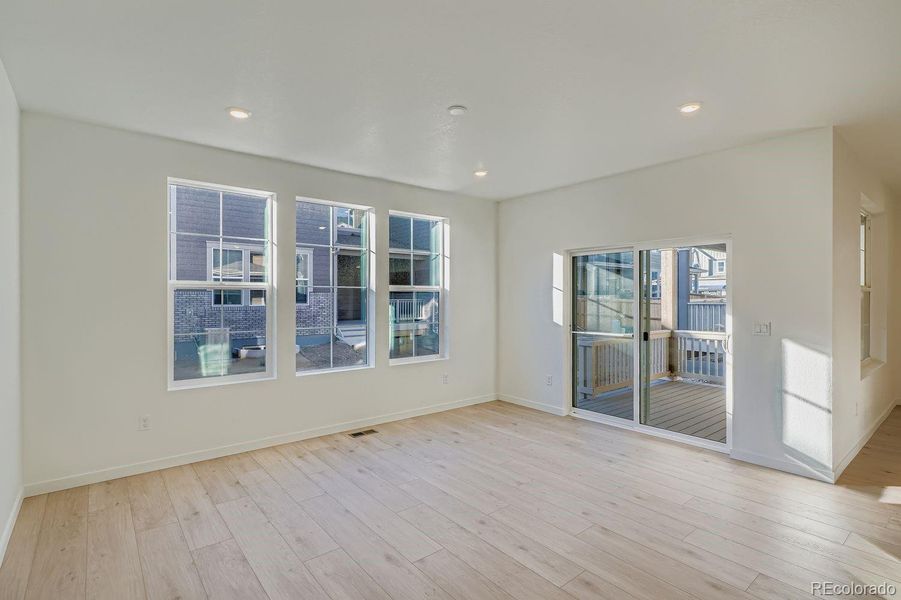 Spacious, unfurnished interior of a new home in , Thornton (Image 12).