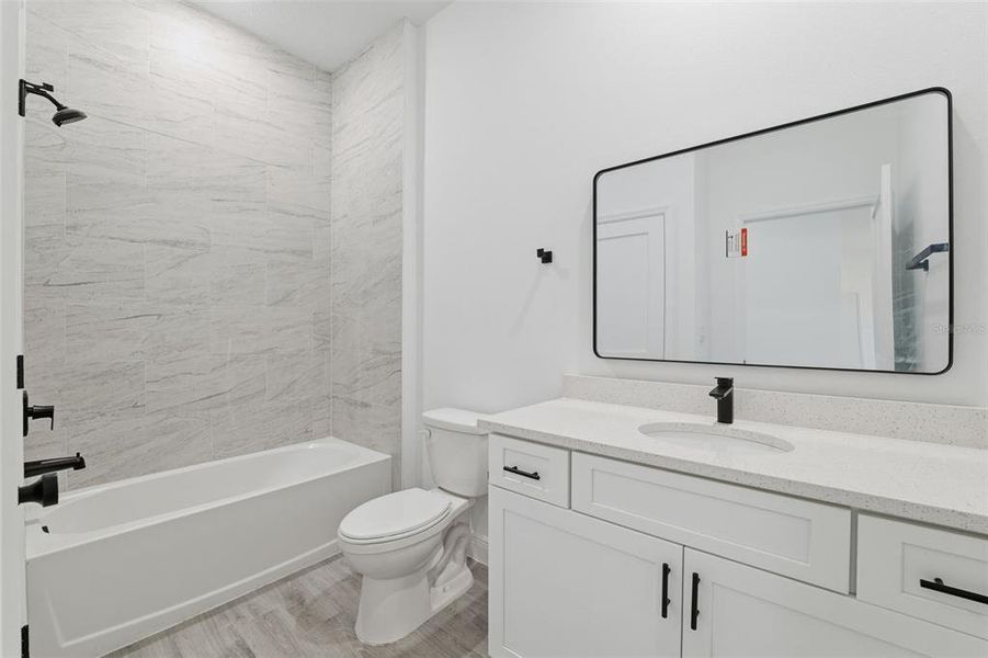 Furnished interior view inside a new home in , Ocala (Image 10).