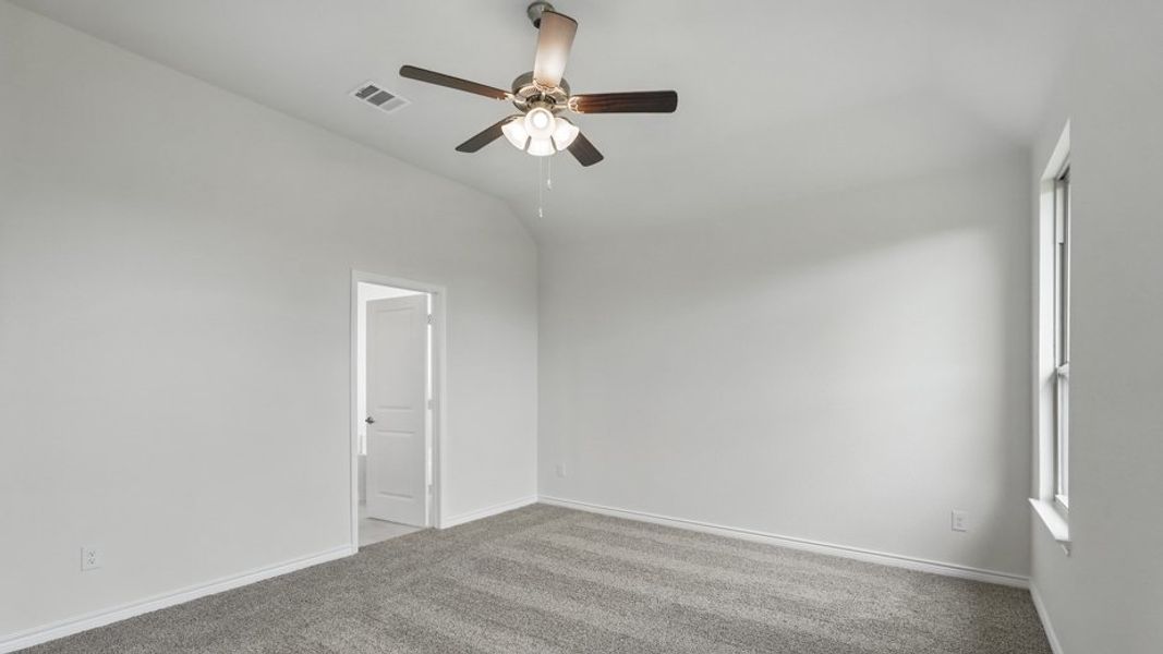 Spacious, unfurnished interior of a new home in Lakewood Trails, Forney (Image 15). Spacious, unfurnished interior of a new home in Lakewood Trails, Forney (Image 15).