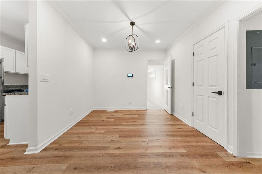 Spacious, unfurnished interior of a new home in , Atlanta (Image 28). Spacious, unfurnished interior of a new home in , Atlanta (Image 28).