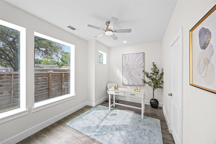 Furnished interior view inside a new home in , Houston (Image 7). Furnished interior view inside a new home in , Houston (Image 7).