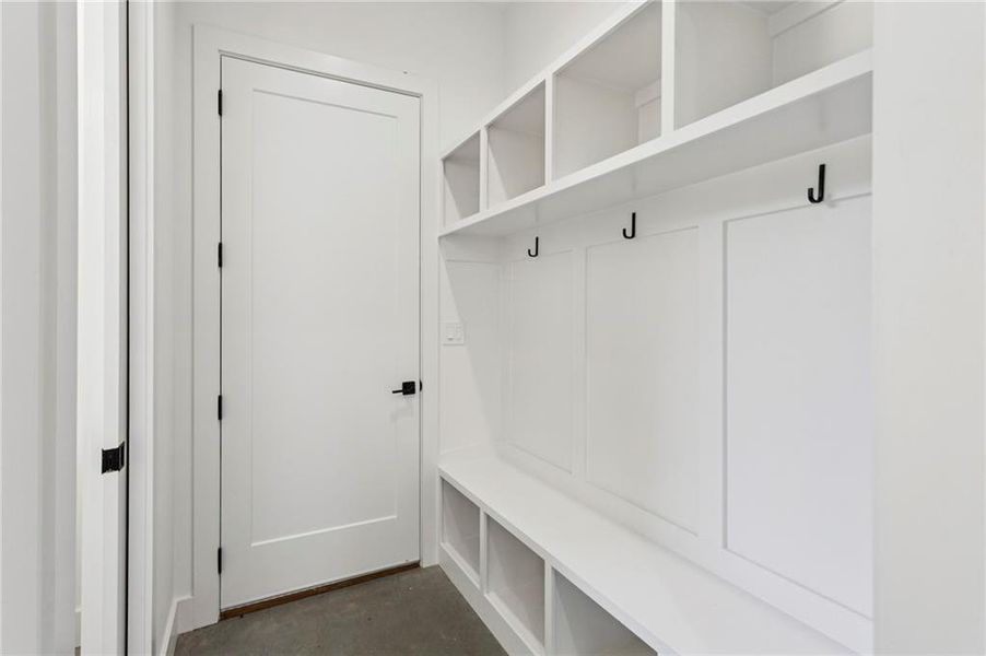 Spacious, unfurnished interior of a new home in , Marietta (Image 21).