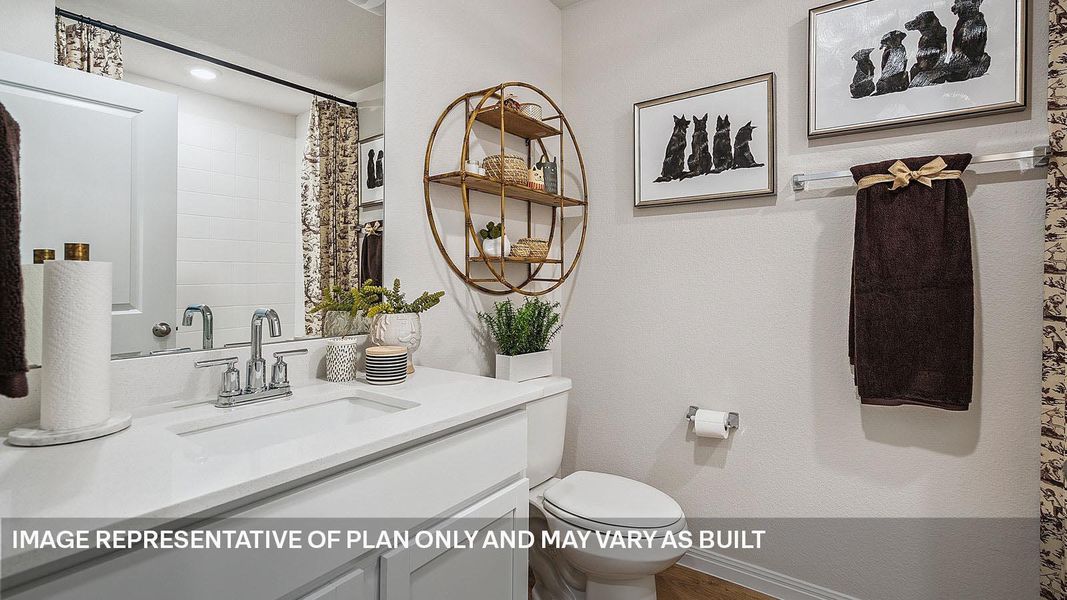 Furnished interior view inside a new home in Thunder Rock, Marble Falls (Image 27).