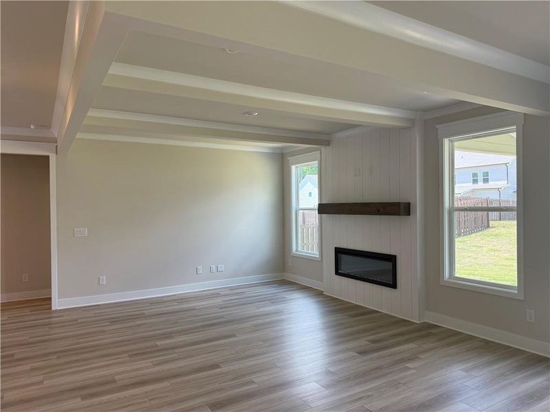 Spacious, unfurnished interior of a new home in Rosewood Lake Estates, Hoschton (Image 25).