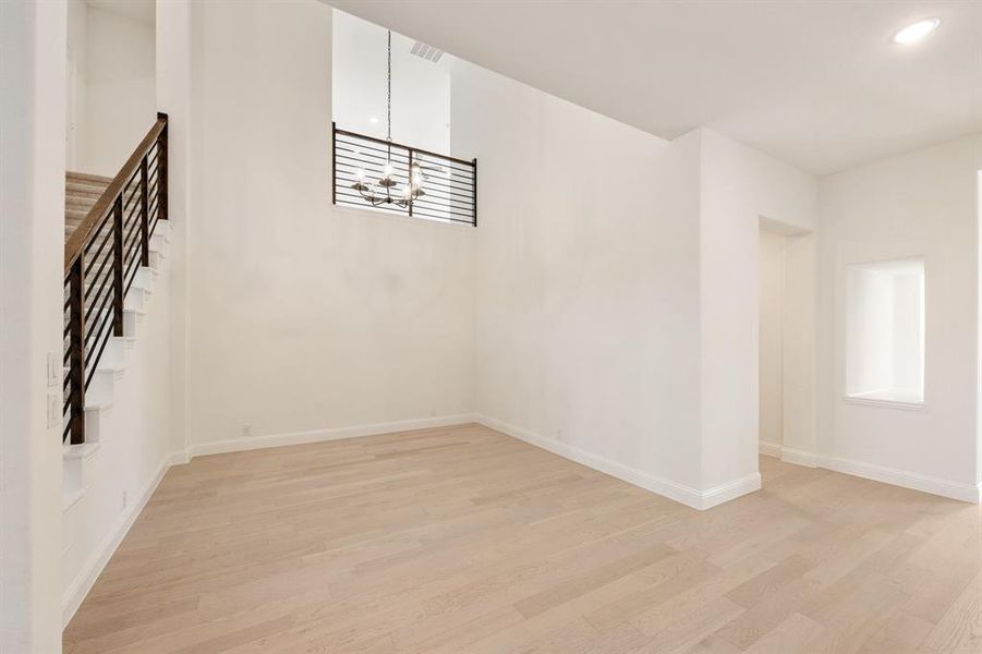 Spacious, unfurnished interior of a new home in Somerset Classic 70s & 80s, Mansfield (Image 25).