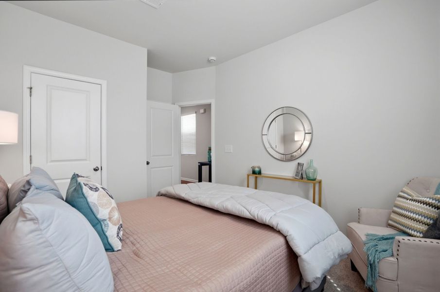 Furnished interior view inside a new home in Waxhaw Landing, Monroe (Image 17).
