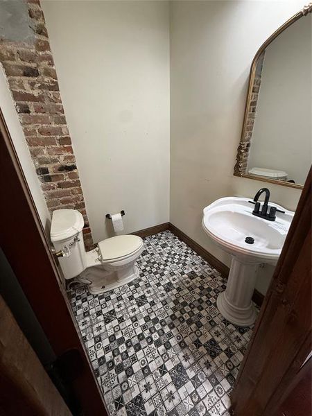 1st Floor Powder Room 1st Floor Powder Room