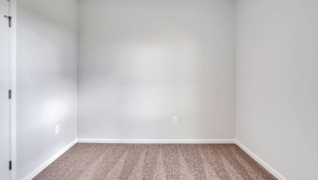 Spacious, unfurnished interior of a new home in Bella Point, Bolivia (Image 19).