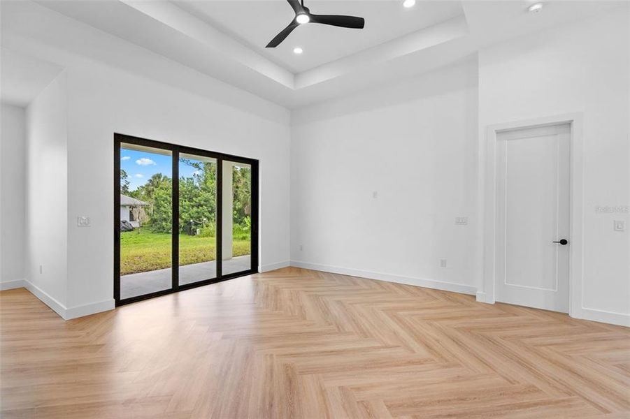 Spacious, unfurnished interior of a new home in , North Port (Image 23).