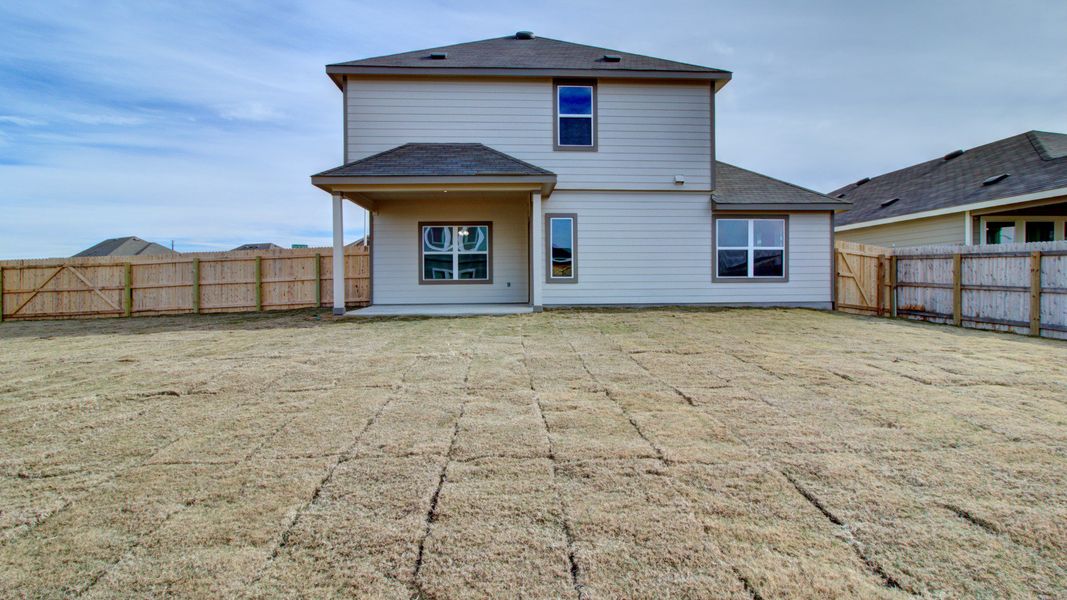 Furnished interior view inside a new home in Cloud Country, New Braunfels (Image 7).