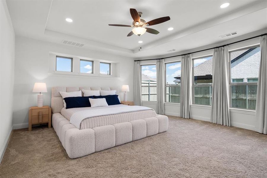 Furnished interior view inside a new home in , Northlake (Image 17).