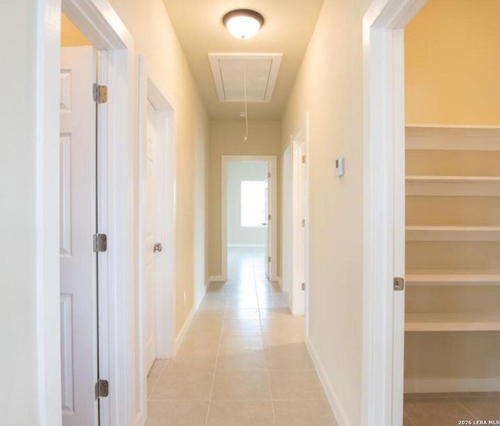 Spacious, unfurnished interior of a new home in , New Braunfels (Image 27).