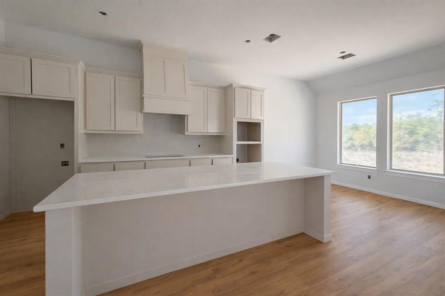 Image 8 of a home in . Image 8 of a home in .