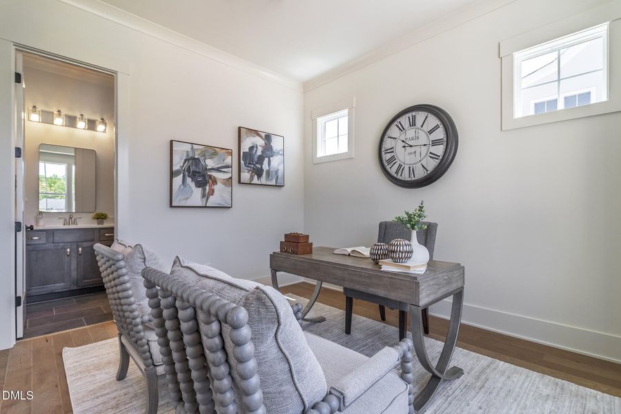300_MEADOW_WALK_DR_INTERIOR_33