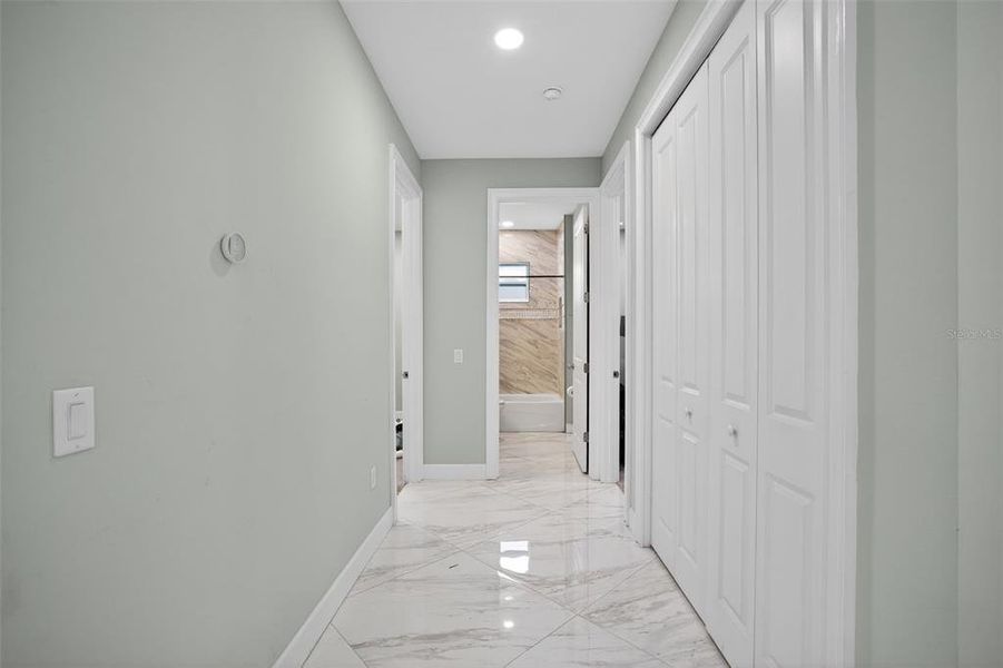 Spacious, unfurnished interior of a new home in , St. Petersburg (Image 21).