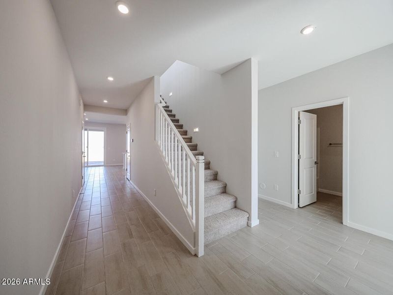 05_2-story-home_for-sale_Surprise_AZ-RVF