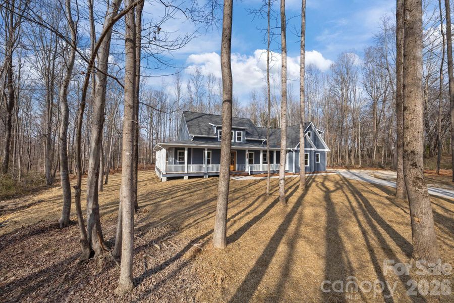 Exterior details and patio area of a home in , Statesville (Image 20).