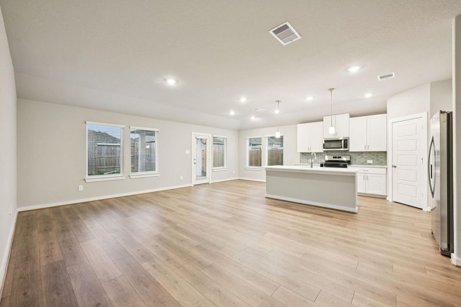 Photo is not of the actual home, but is an inspirational photo of builder’s model home and may depict options, furnishings, and/or decorator features that are not included