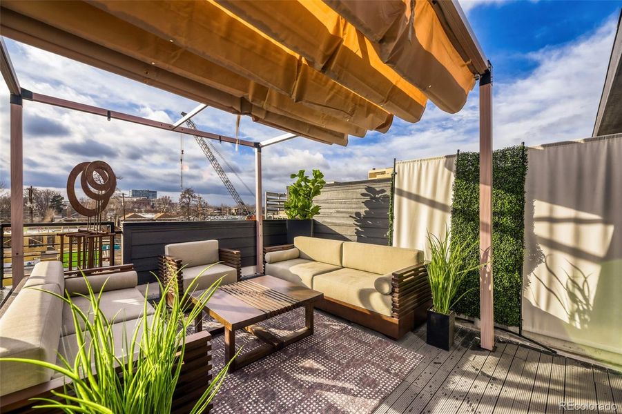 Community amenities in , Denver (Image 27).