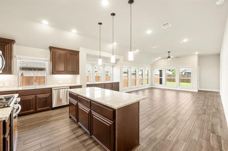 Furnished interior view inside a new home in Maplewood, Glenn Heights (Image 7).