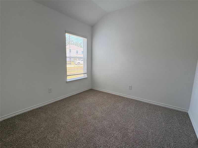 Spacious, unfurnished interior of a new home in , Conroe (Image 6).