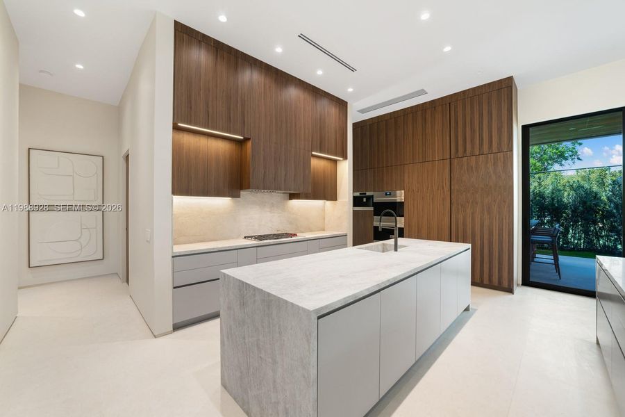 Furnished interior view inside a new home in , Miami (Image 62).