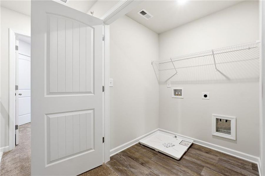 Spacious, unfurnished interior of a new home in Carolina, Palmetto (Image 27).