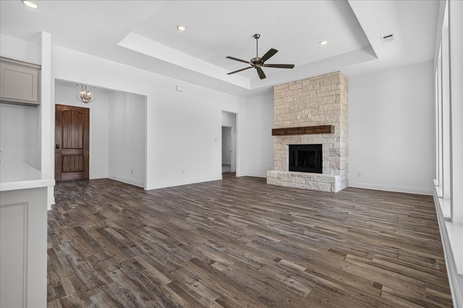 Spacious, unfurnished interior of a new home in Taylor Ranch, Springtown (Image 40).