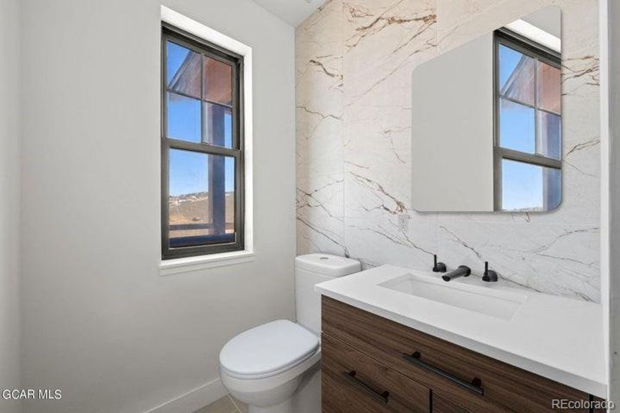 Image 26 of a home in .