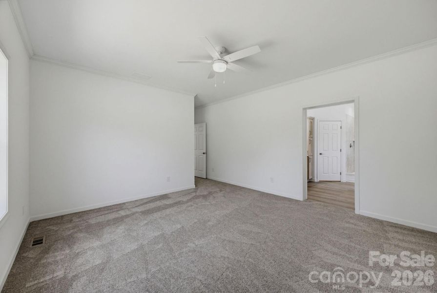 Spacious, unfurnished interior of a new home in , Newton (Image 22).