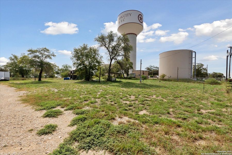 Image 31 of a home in . Image 31 of a home in .