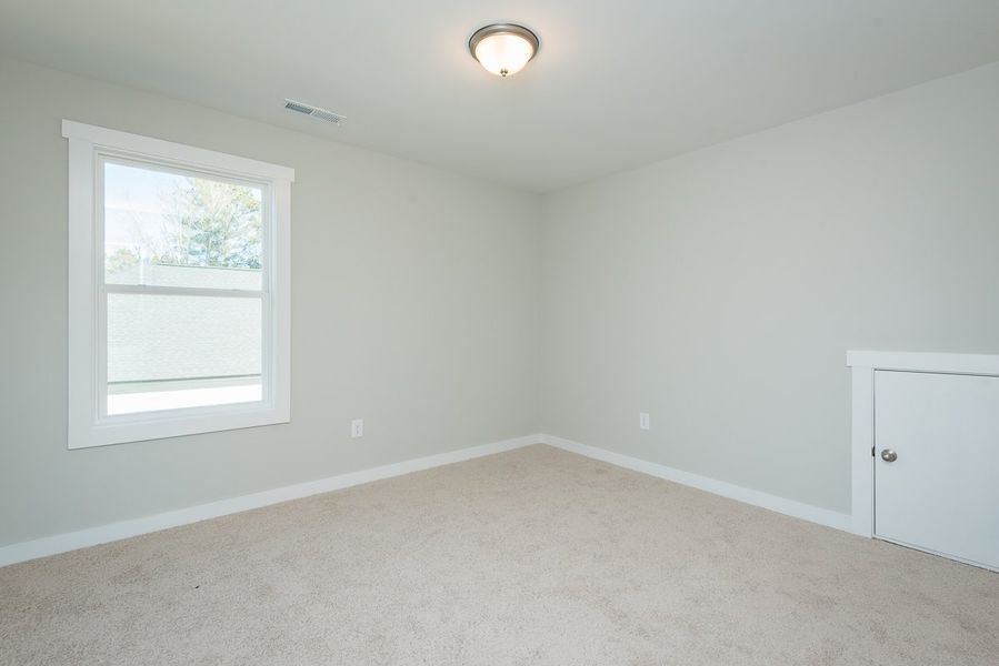 Representative unfurnished interior of a home built from the Monroe II by Foundation Home Builders LLC in Pinnix Loop, Burlington (Image 20).