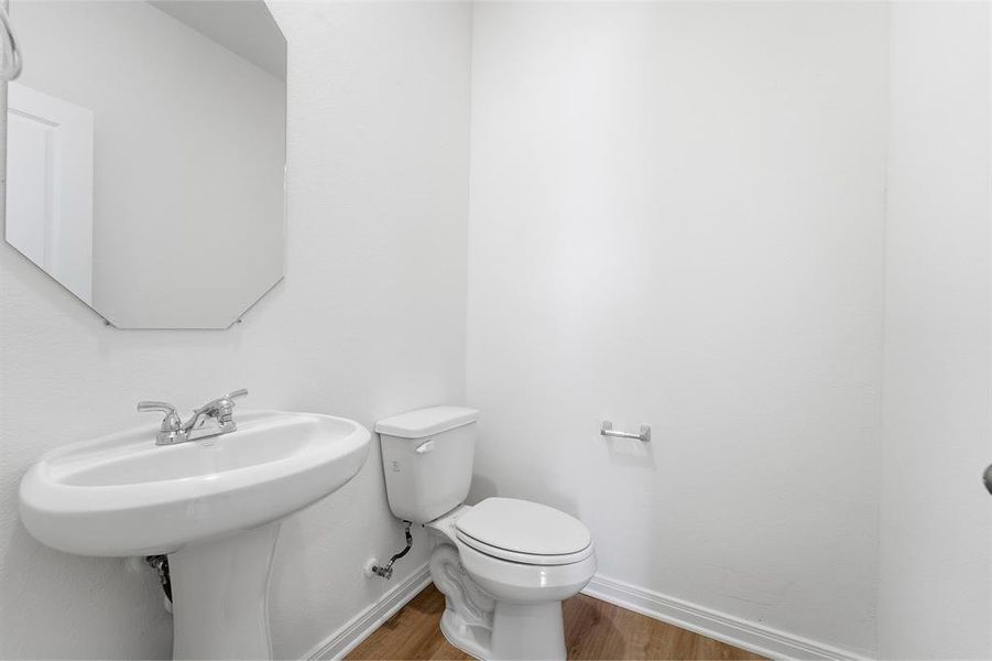 Furnished interior view inside a new home in La Terra, Celina (Image 10).